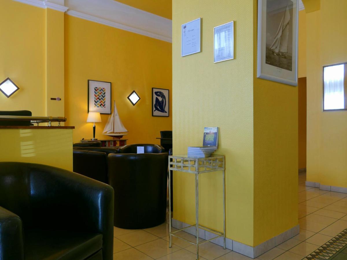 Hotel Berlioz Euroairport Basel - Mulhouse - Freiburg Saint-Louis  Kültér fotó