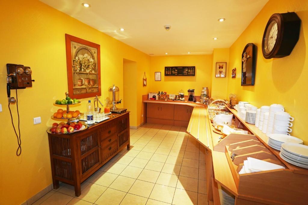 Hotel Berlioz Euroairport Basel - Mulhouse - Freiburg Saint-Louis  Kültér fotó