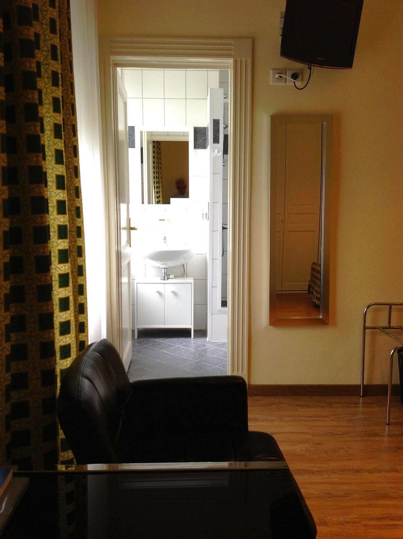 Hotel Berlioz Euroairport Basel - Mulhouse - Freiburg Saint-Louis  Kültér fotó